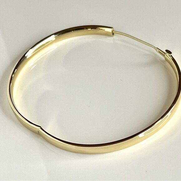 New 14k 3/16 High Polished Hinged Bangle Bracelet - Picture 3 of 11